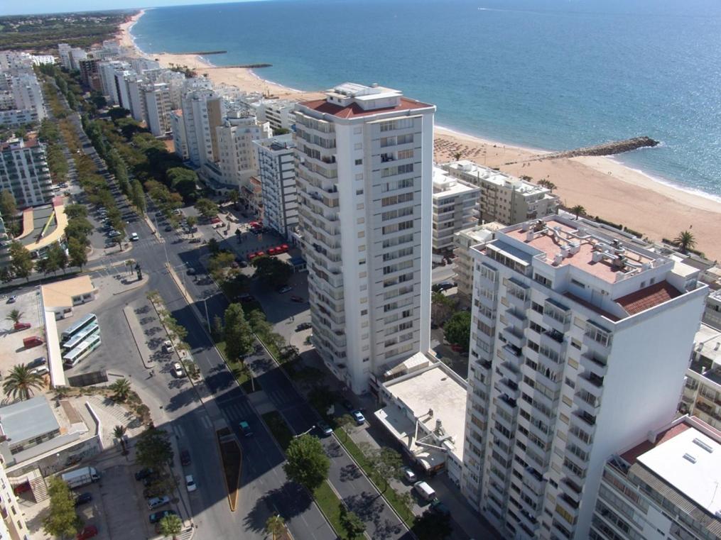 Torres Mira Praia By Garvetur Quarteira Esterno foto